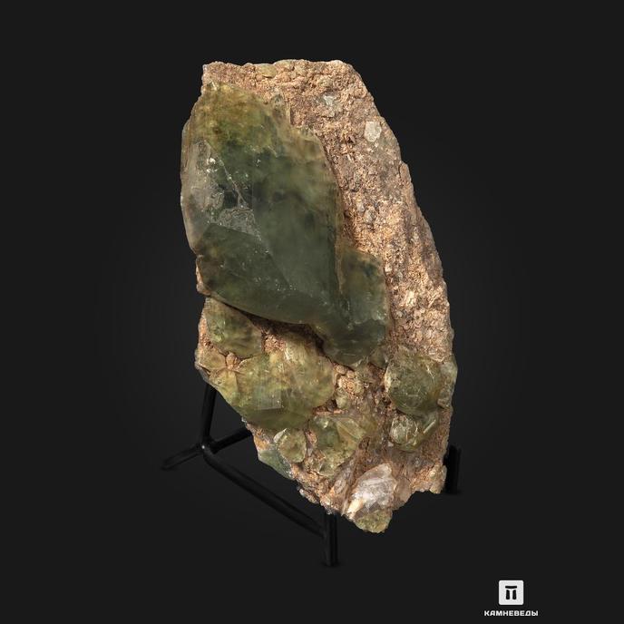 Датолит, 13х8,8х3,2 см