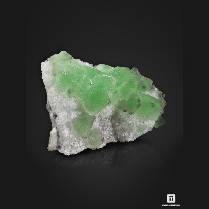 Флюорит на кварце, 15х11х5,5 см