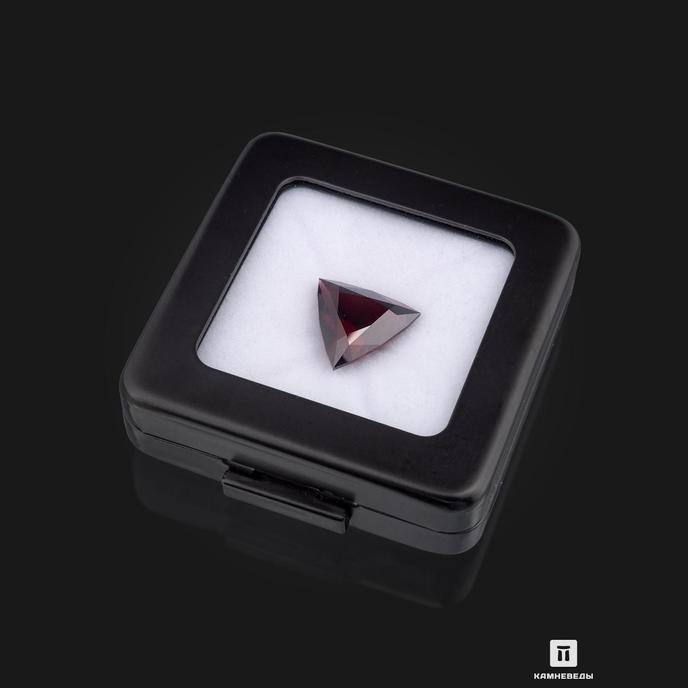 Альмандин (гранат), огранка 16х15 мм (11 ct)